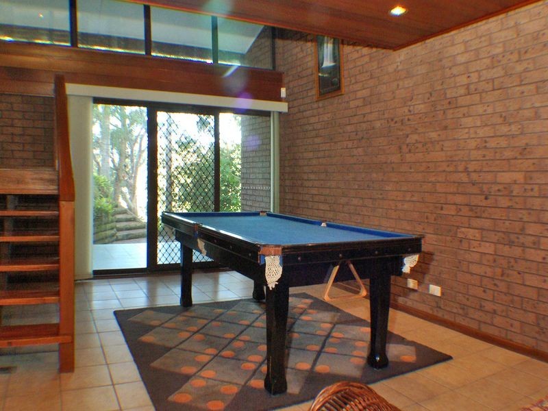 17 Charlotte Place, Illawong NSW 2234