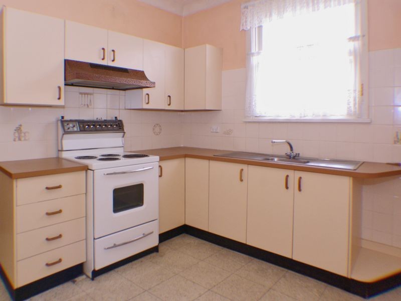 2 Trevone Street, Padstow NSW 2211