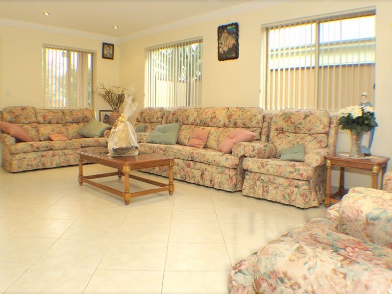 10 Gwandalan Road, Padstow NSW 2211