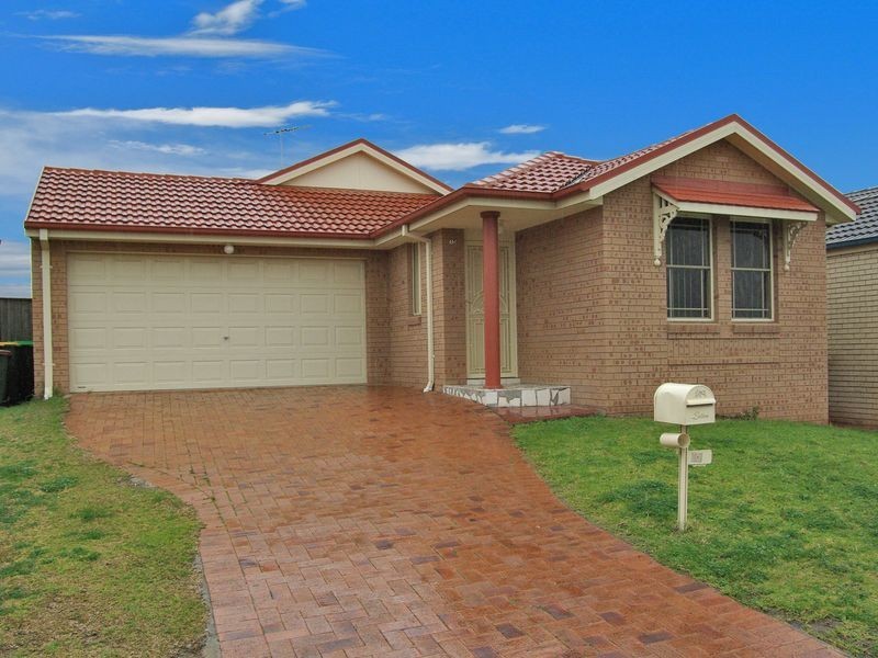 15 Nowra Close, Prestons NSW 2170