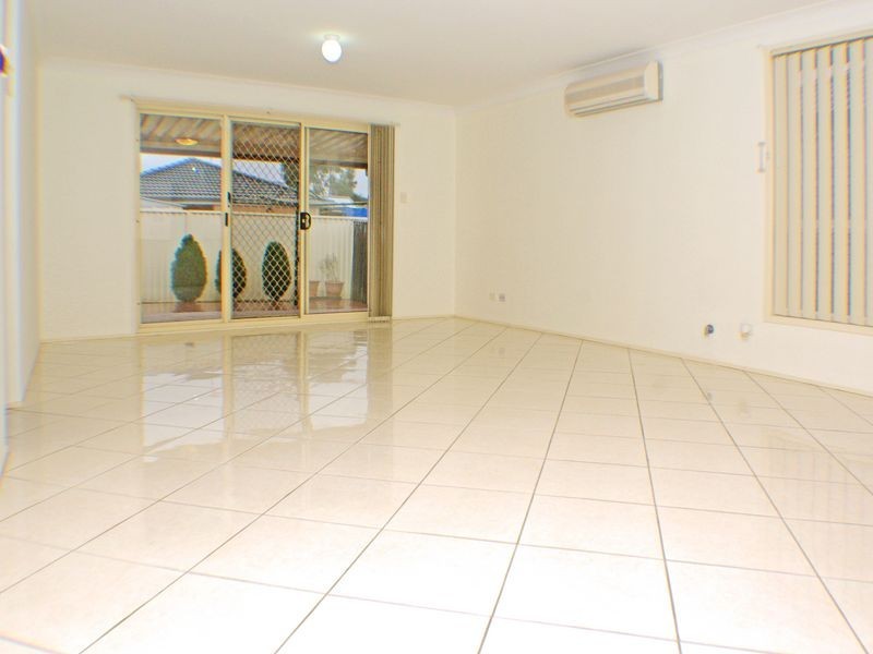 15 Nowra Close, Prestons NSW 2170