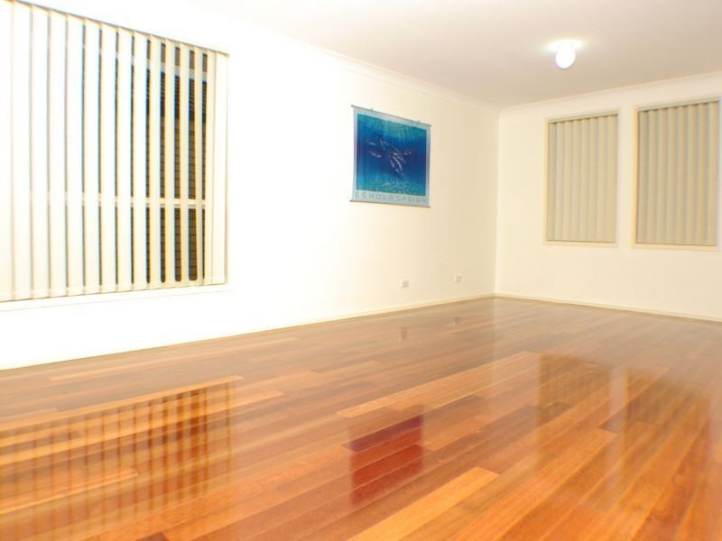 15 Nowra Close, Prestons NSW 2170