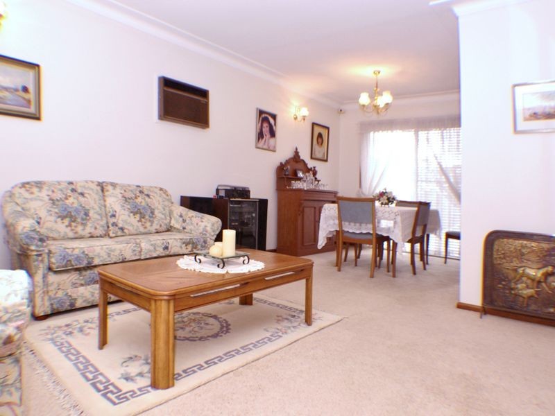 82 Rex Road, Georges Hall NSW 2198