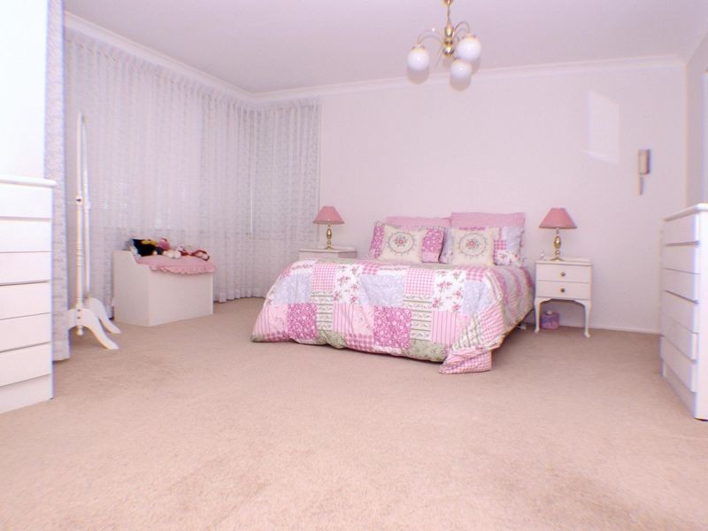 82 Rex Road, Georges Hall NSW 2198