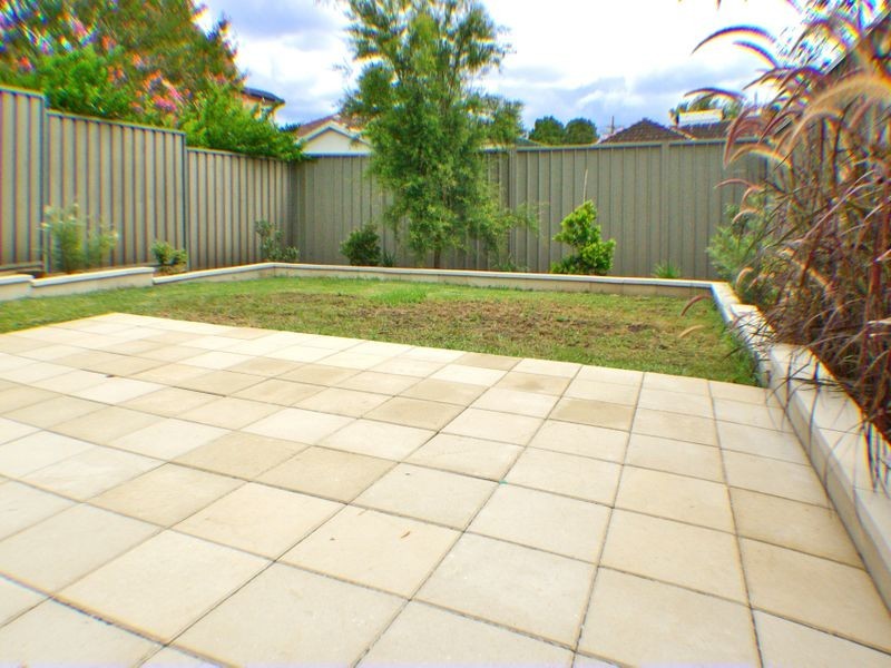 24 Seidel Avenue, Picnic Point NSW 2213