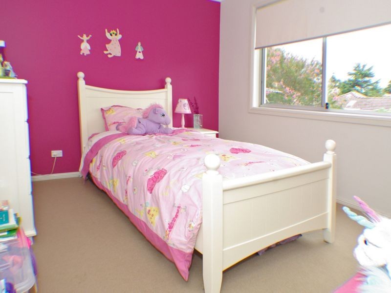 24 Seidel Avenue, Picnic Point NSW 2213