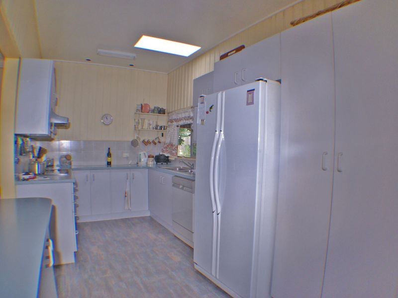 142 Picnic Point Road, Picnic Point NSW 2213