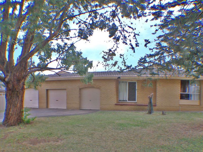 144 Picnic Point Road, Picnic Point NSW 2213