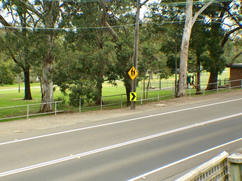 2 Cook Crescent, East Hills NSW 2213