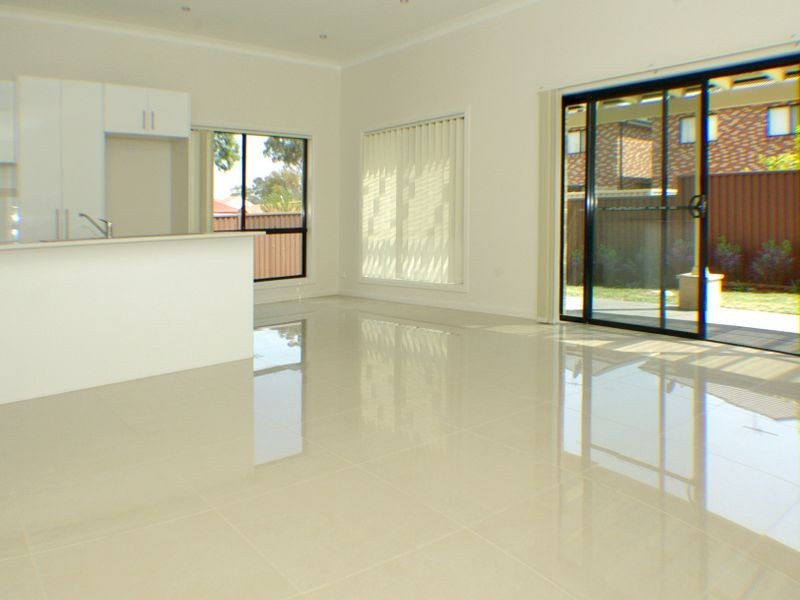 7 Lachlan Street, Revesby NSW 2212