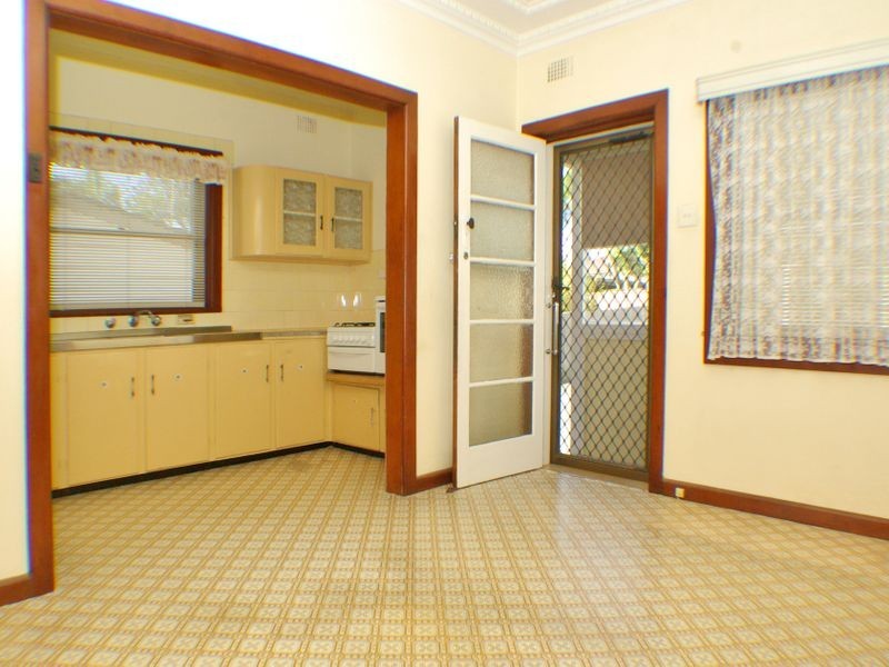 15 Lambeth Street, Panania NSW 2213