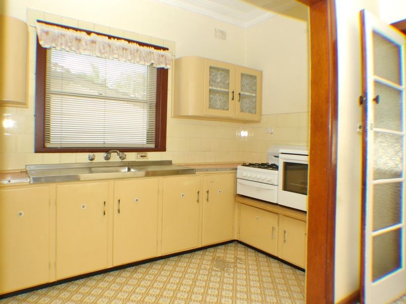 15 Lambeth Street, Panania NSW 2213