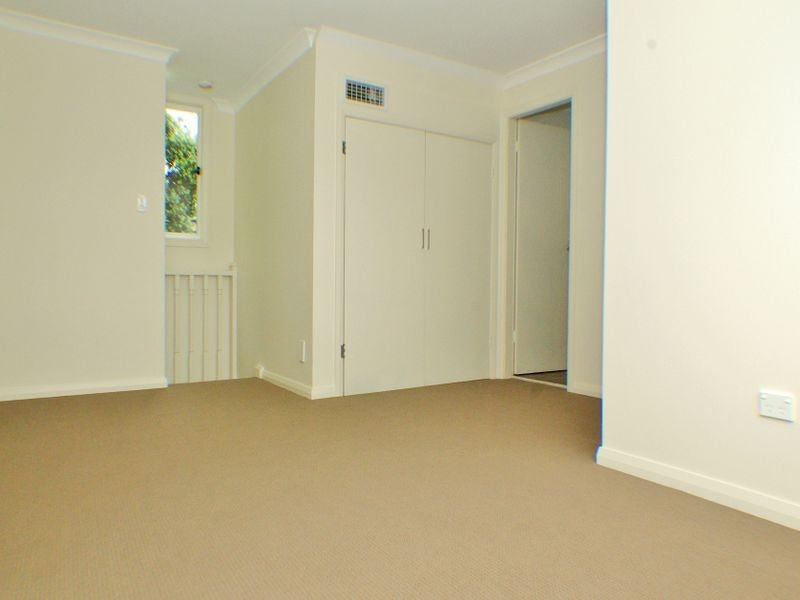 8/29-31 Gosling Street, Greenacre NSW 2190