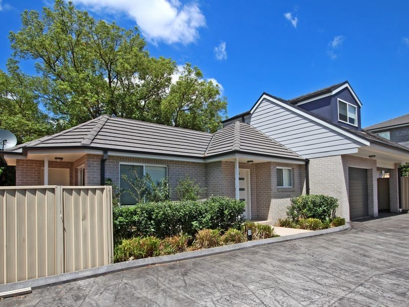 8/29-31 Gosling Street, Greenacre NSW 2190