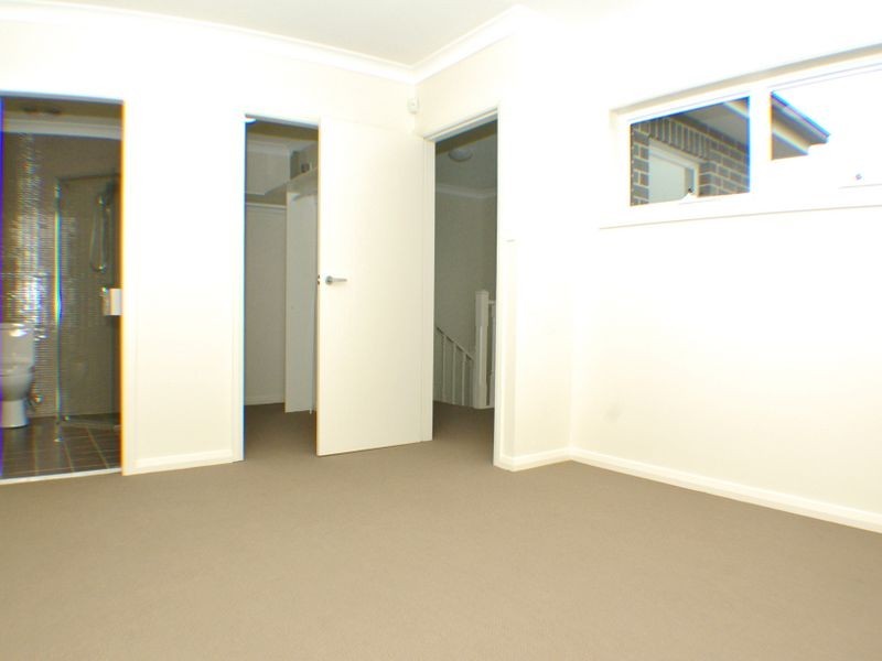 3/29-31 Gosling Street, Greenacre NSW 2190