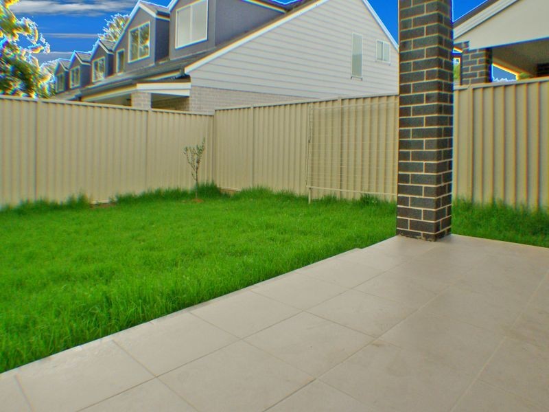 4/29-31 Gosling Street, Greenacre NSW 2190