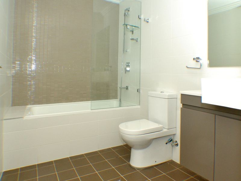 6/29-31 Gosling Street, Greenacre NSW 2190