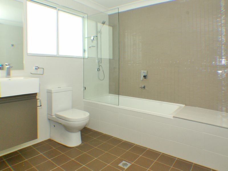 7/29-31 Gosling Street, Greenacre NSW 2190