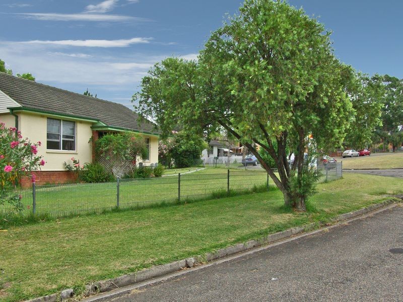 11 Yunga Burra Street, Villawood NSW 2163