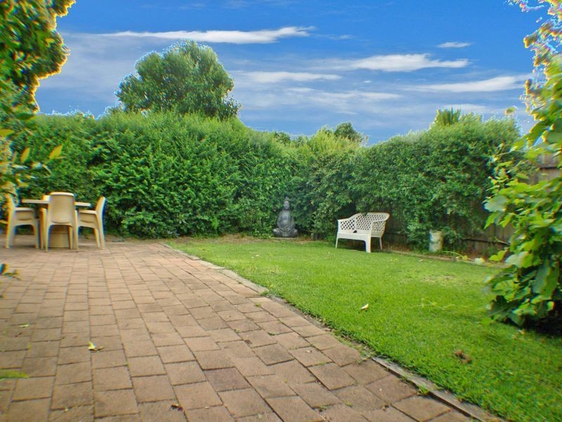 10 Jeanette Street, Padstow NSW 2211