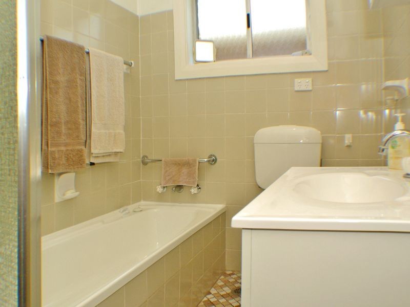 74 Chamberlain Road, Padstow NSW 2211