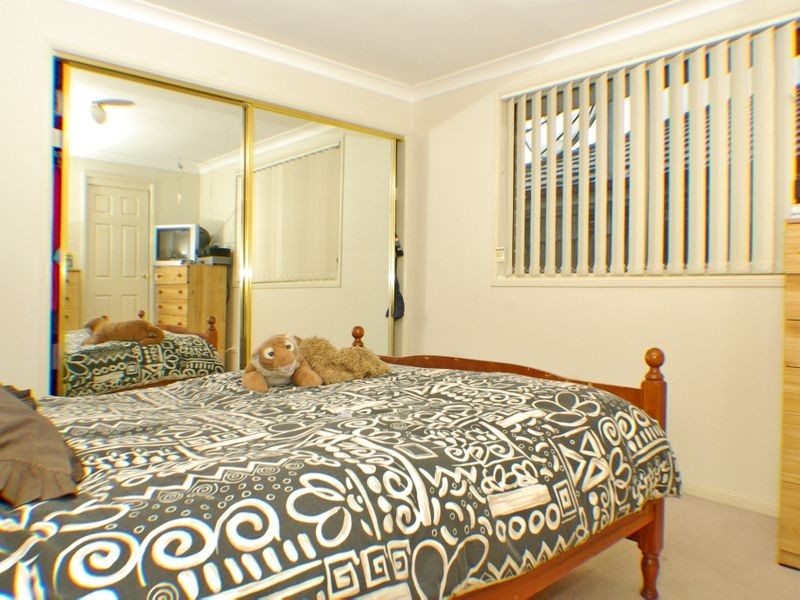 9 Verge Place, West Hoxton NSW 2171