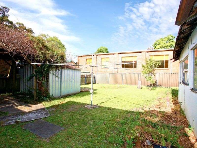 33 Panania Avenue, Panania NSW 2213