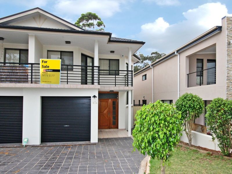 17A Matthews Avenue, East Hills NSW 2213