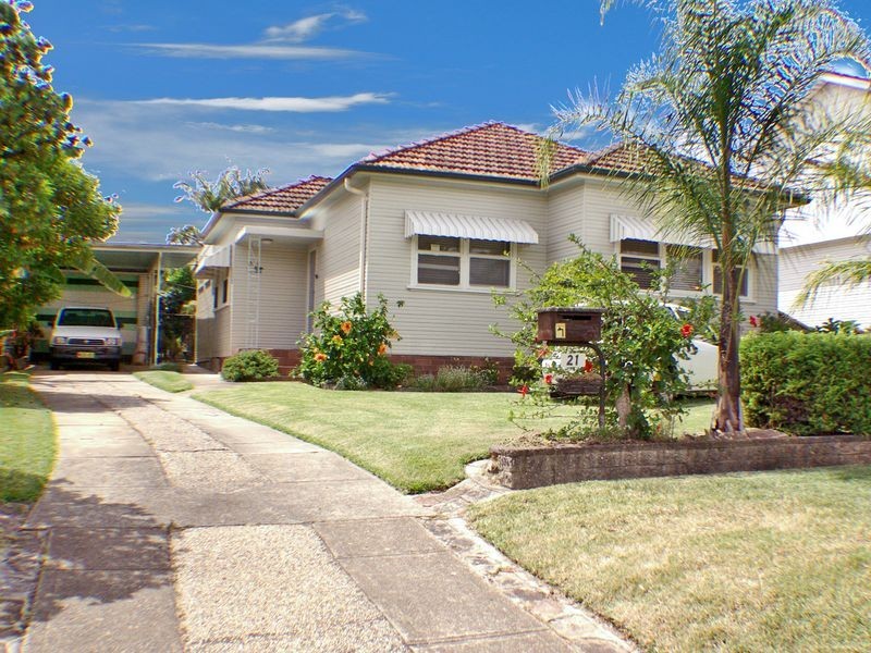 21 Roma Avenue, Padstow Heights NSW 2211