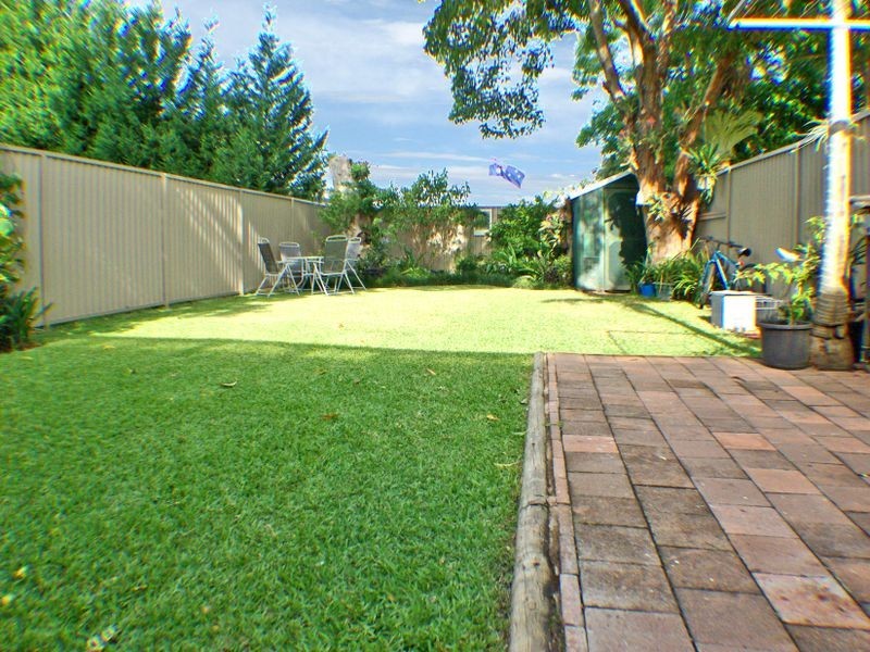 71 Kennedy Street, Picnic Point NSW 2213