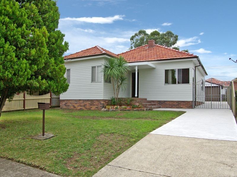 63 Chamberlain Road, Padstow NSW 2211