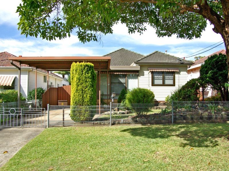 5 Rivenoak Avenue, Padstow NSW 2211