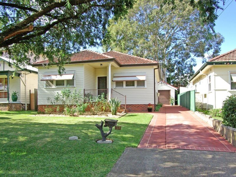 33 Kiora Street, Panania NSW 2213