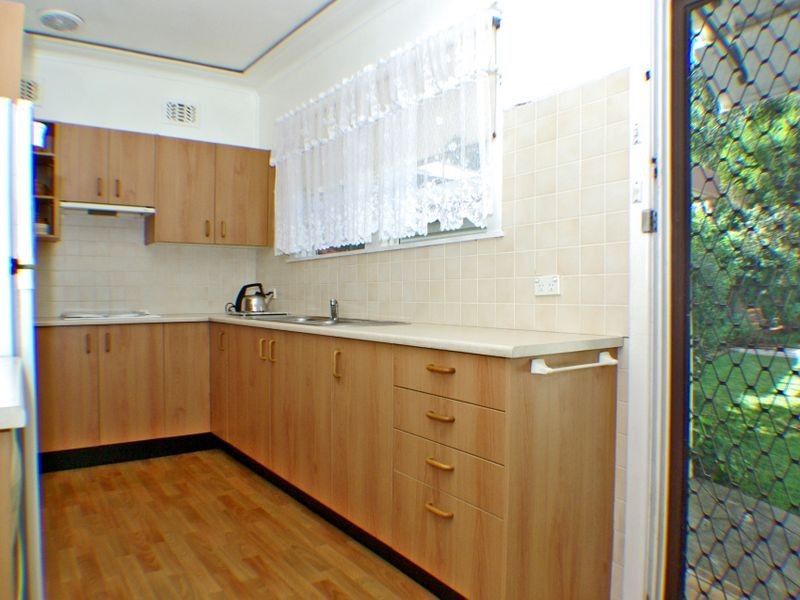 33 Kiora Street, Panania NSW 2213