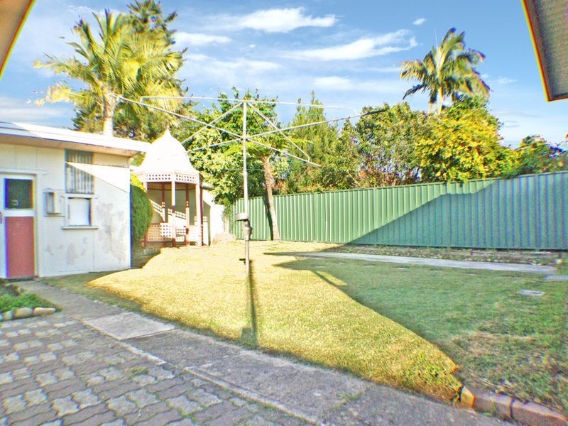 11 Weston Street, Revesby NSW 2212