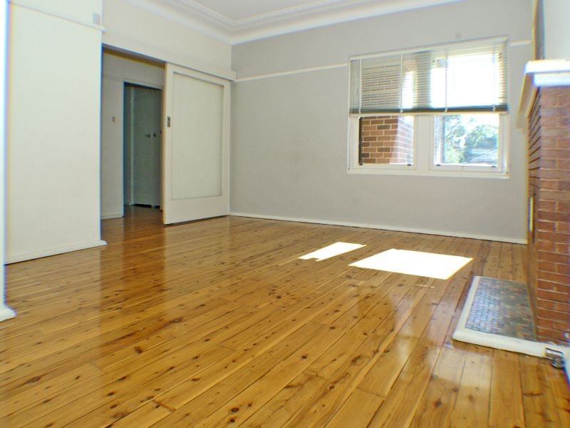 11 Weston Street, Revesby NSW 2212