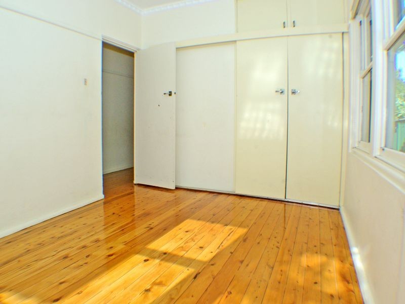 11 Weston Street, Revesby NSW 2212