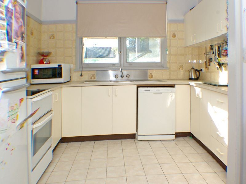 19 Lang Street, Padstow NSW 2211