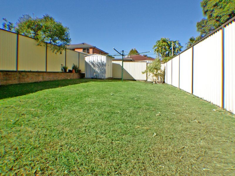 137 Howard Road, Padstow NSW 2211