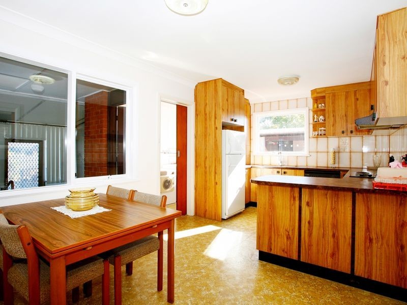 38 Dernancourt Parade, Milperra NSW 2214