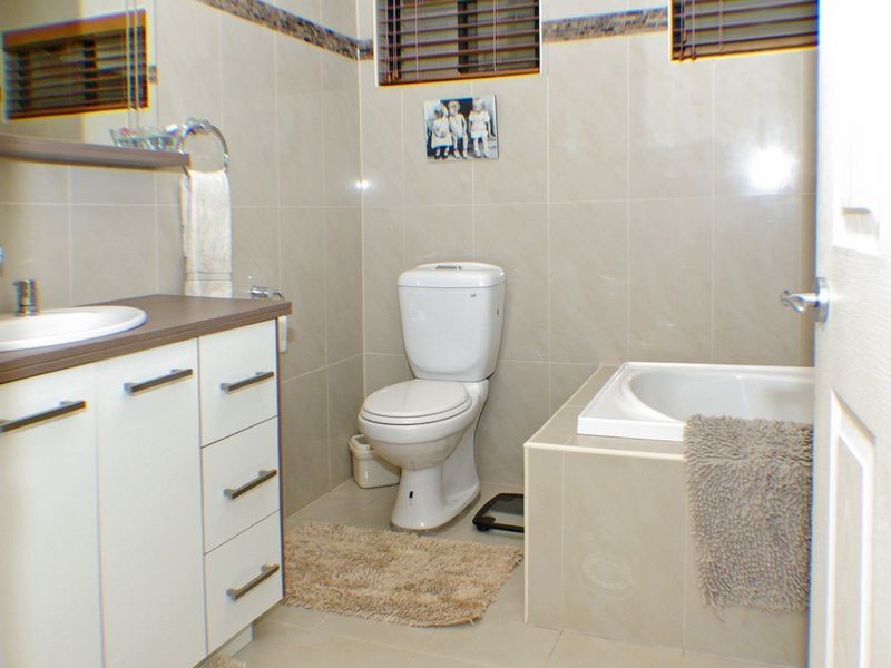 43 Arab Road, Padstow NSW 2211