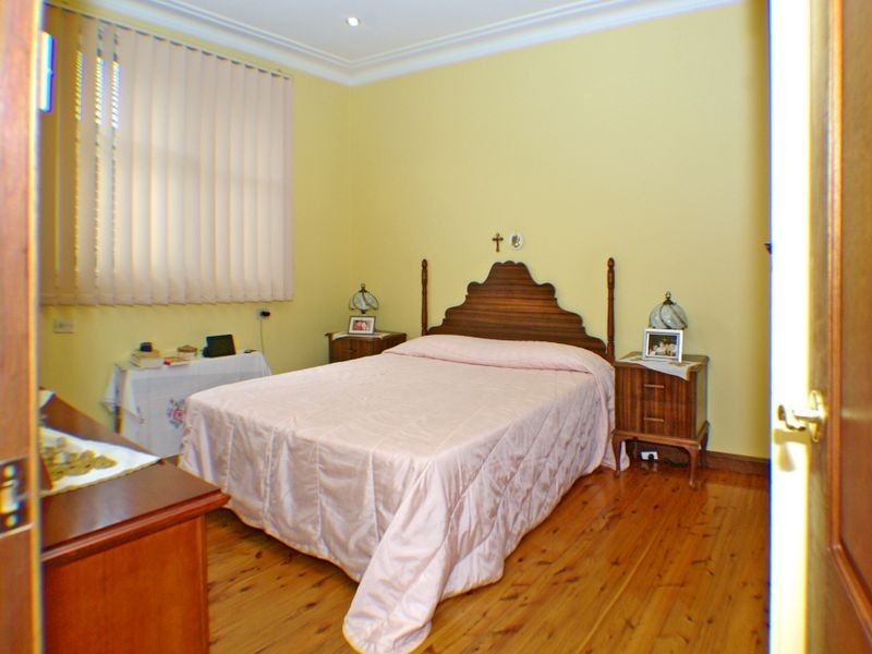 87 Chamberlain Road, Padstow Heights NSW 2211