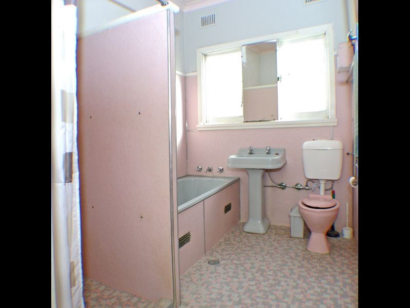 23 Sandakan Road, Revesby Heights NSW 2212