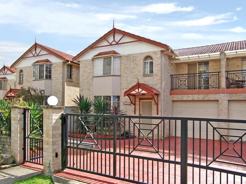 8/12 Turvey Street, Padstow NSW 2211