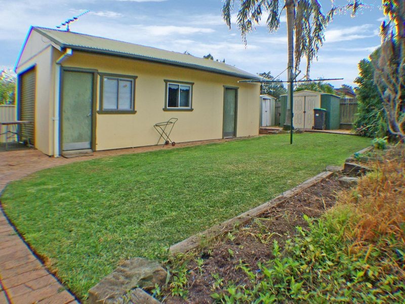 40 Raine Road, Revesby NSW 2212