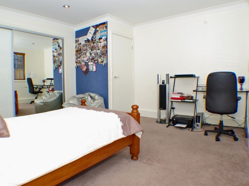 8 Vera Place, Padstow Heights NSW 2211