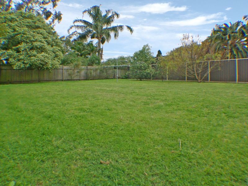 20 Doris Street, Picnic Point NSW 2213