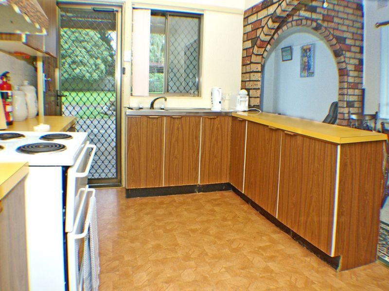 20 Doris Street, Picnic Point NSW 2213