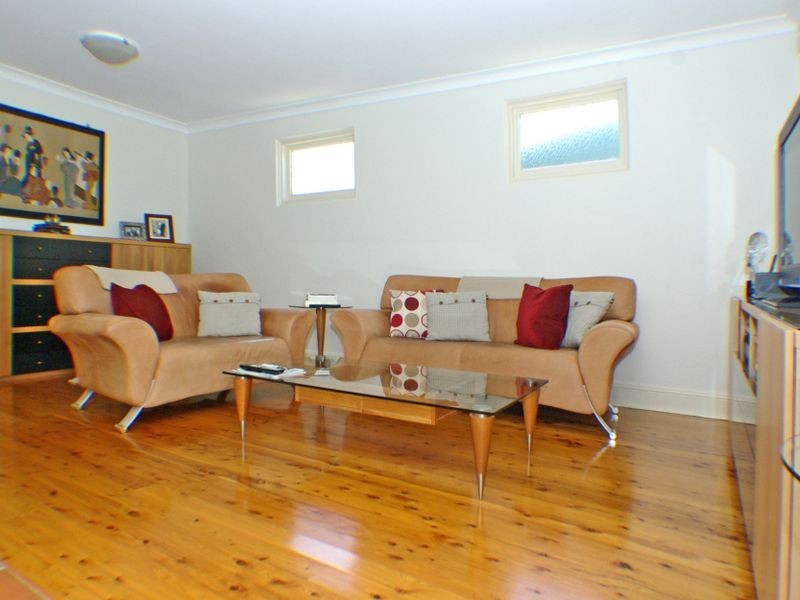 19 Sewell Avenue, Padstow Heights NSW 2211