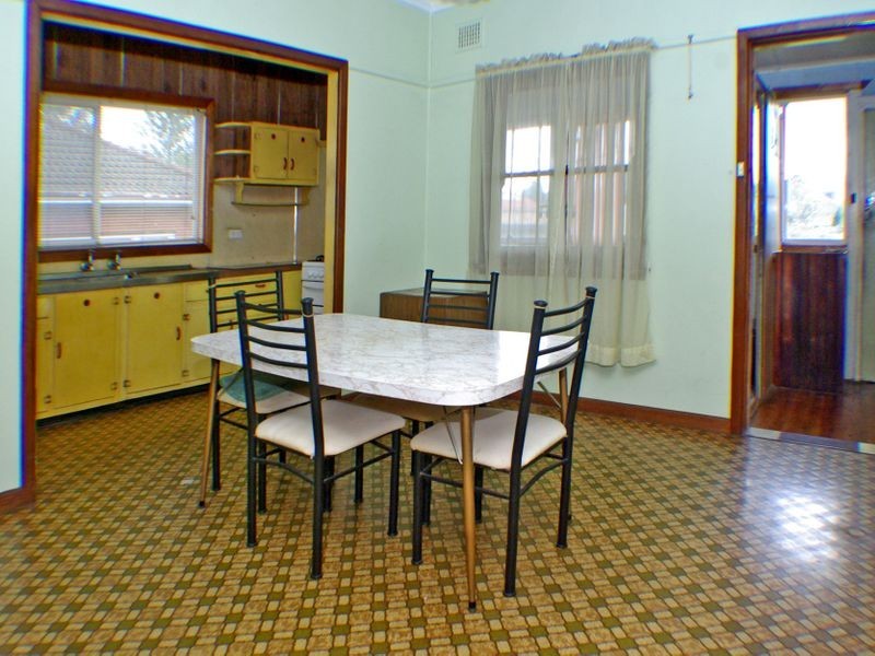 135 Arab Road, Padstow NSW 2211